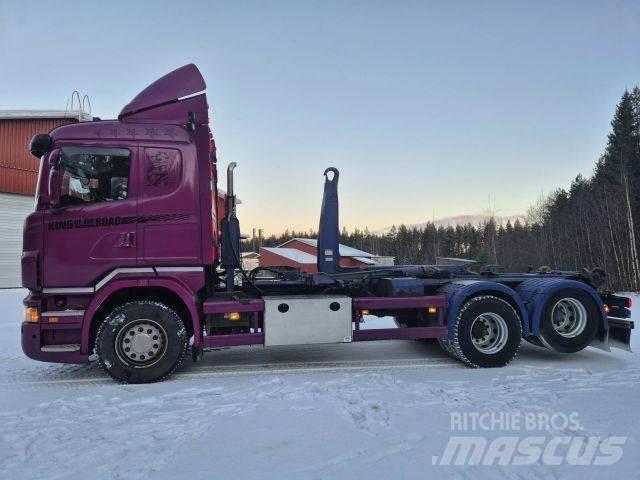 Scania R 560 훅 리프트 트럭