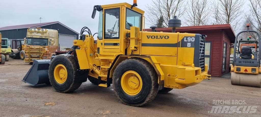 Volvo L 90 B  휠로우더