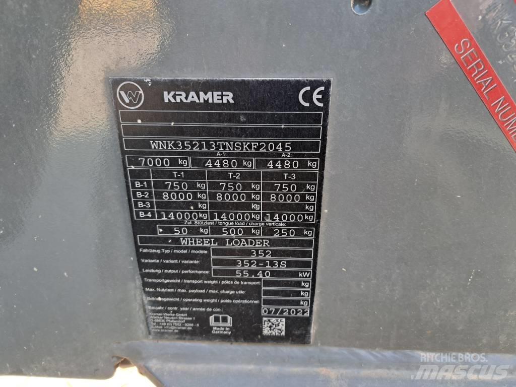 Kramer 8105  휠로우더