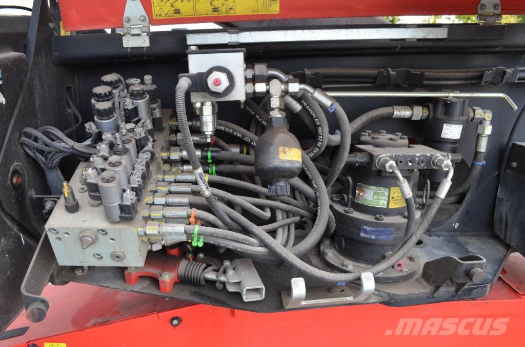 Manitou ManGo 12 관절형 전동이동 리프트