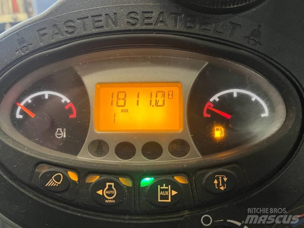 Doosan DX27 소형 굴삭기 7톤 미만