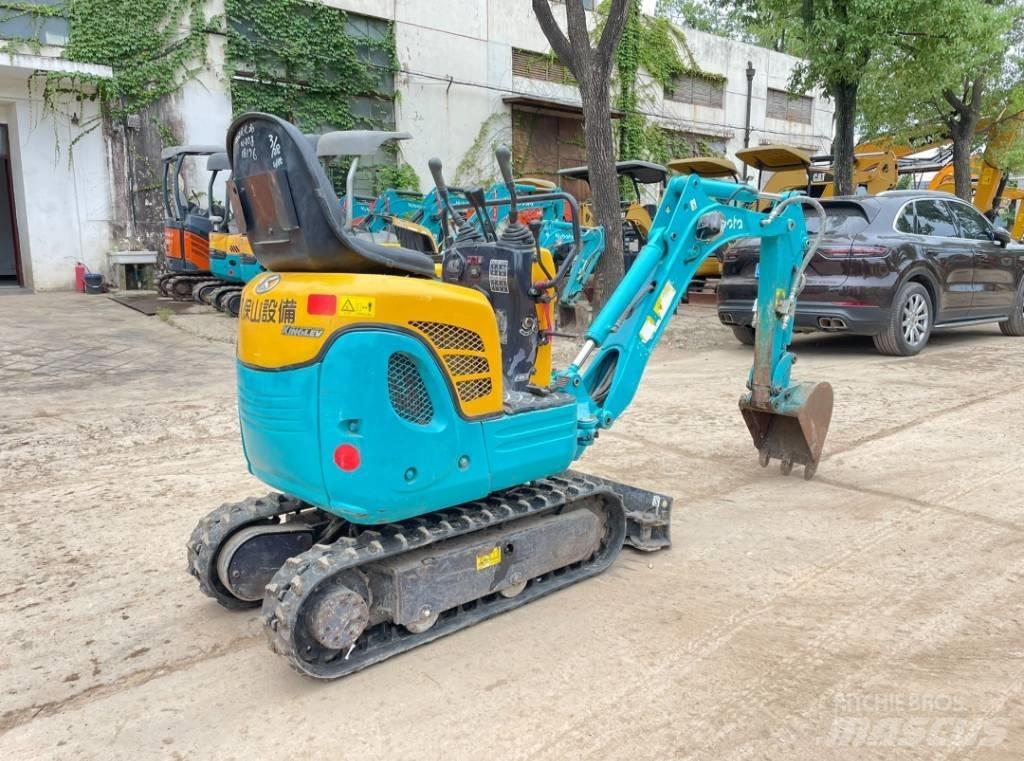 Kubota U 008 소형 굴삭기 7톤 미만