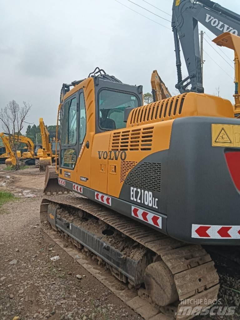 Volvo EC 210 대형 굴삭기 29톤 이상