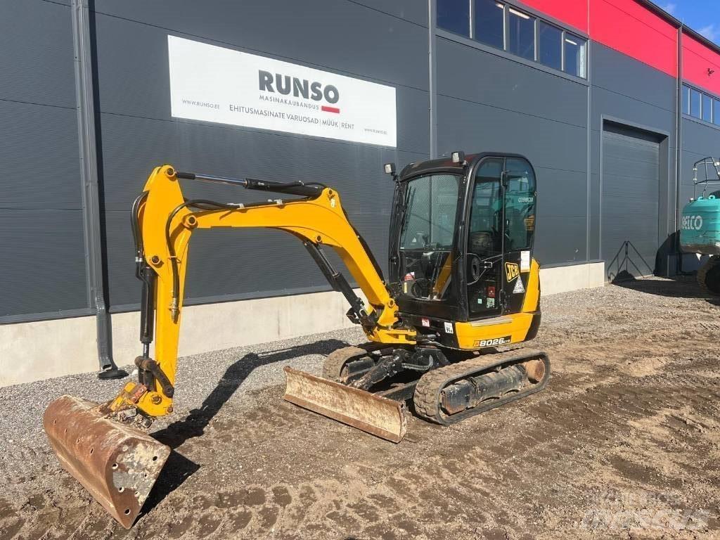 JCB 8026 CTS 소형 굴삭기 7톤 미만