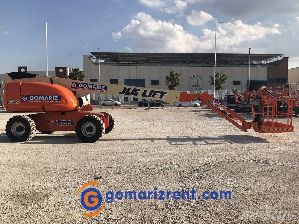 JLG 660 SJ 견인식 전동이동 리프트