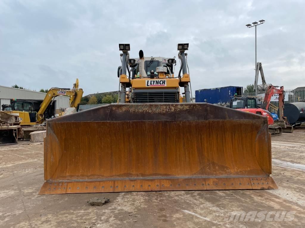 Liebherr PR 746 크롤러 도저