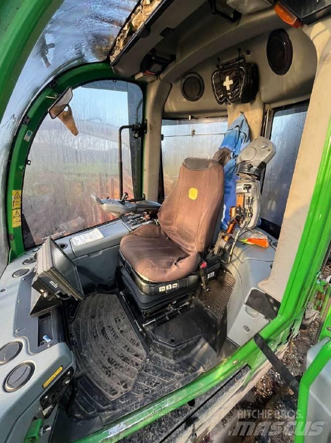 John Deere 1110 E 원목 포워더
