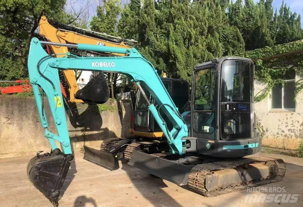 Kobelco SK 55 소형 굴삭기 7톤 미만
