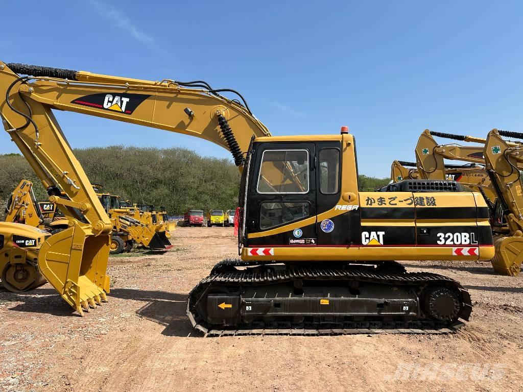 CAT 320 B 대형 굴삭기 29톤 이상