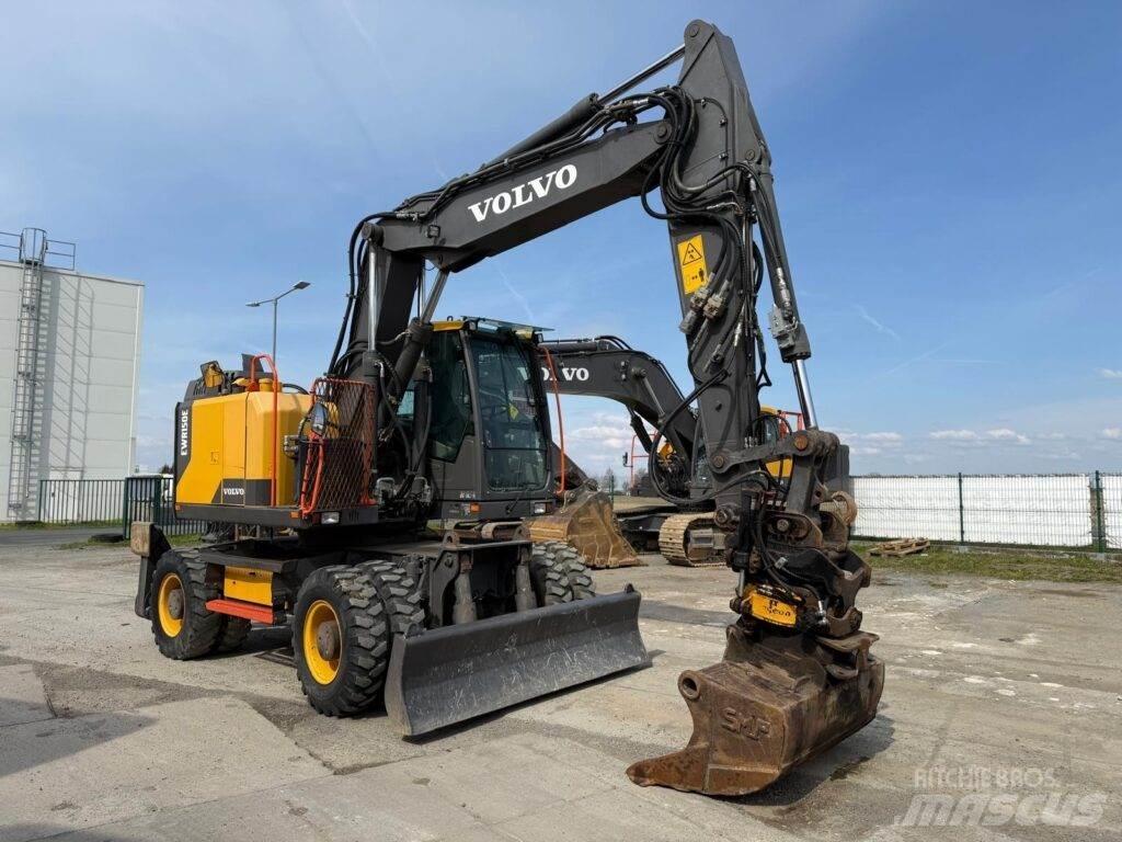 Volvo EWR150E  휠 굴삭기