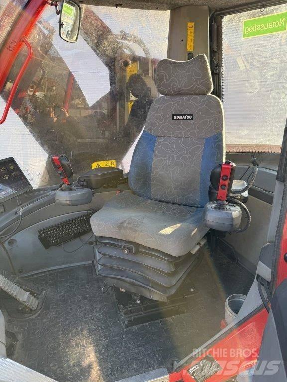 Komatsu 931 XC 원목 하베스터