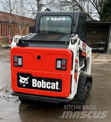 Bobcat T450  스키드로더
