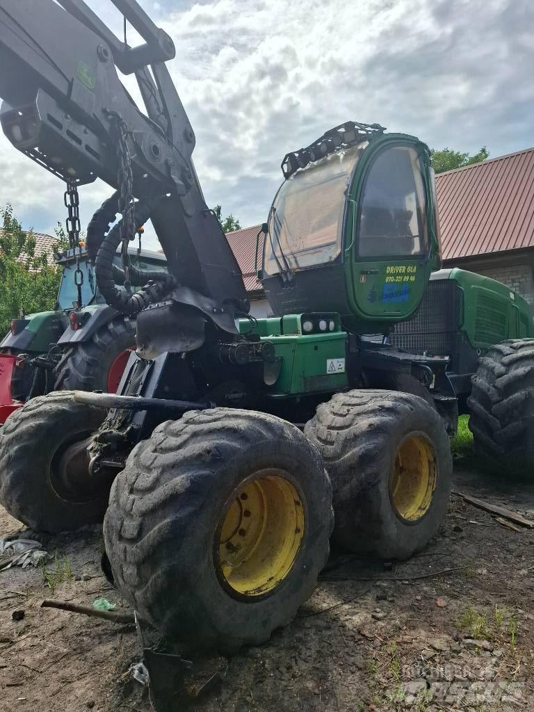 John Deere 1170 E 원목 하베스터