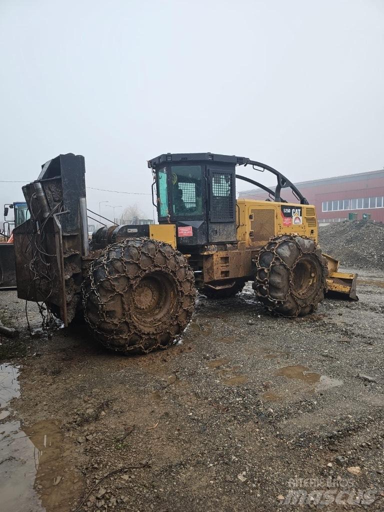 CAT 525 D 목재스키더