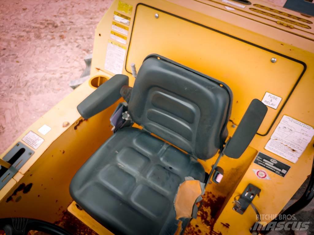 Sakai SV 540 T 싱글 드럼 롤러