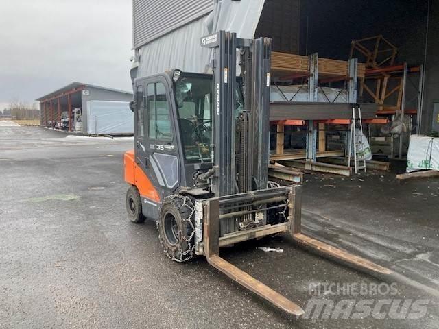 Doosan D35C-7 디젤 지게차