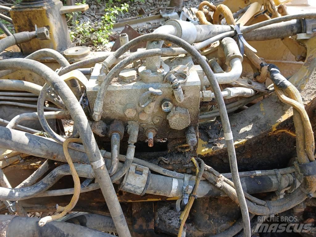 CAT 730 연결식 홀러