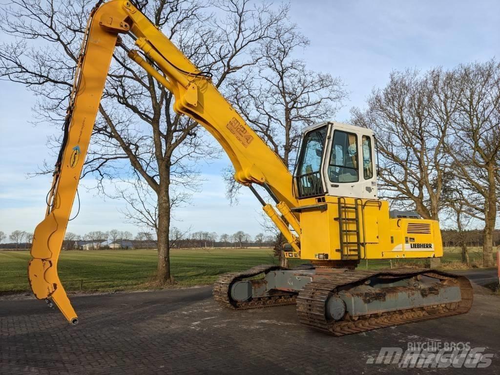 Liebherr 924 EW 폐기물/산업 처리기