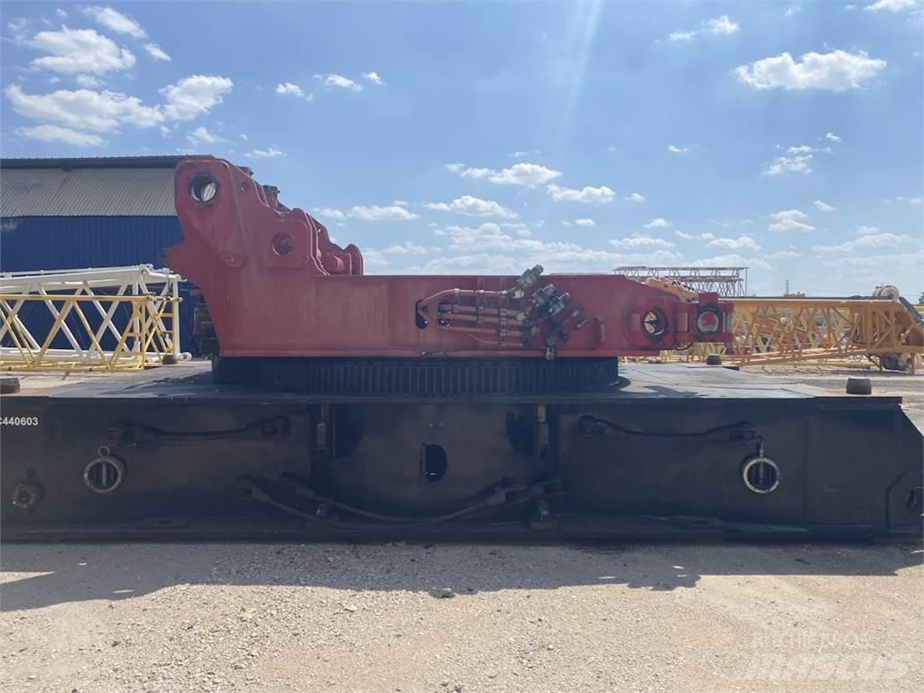 Manitowoc 16000 트랙 크레인