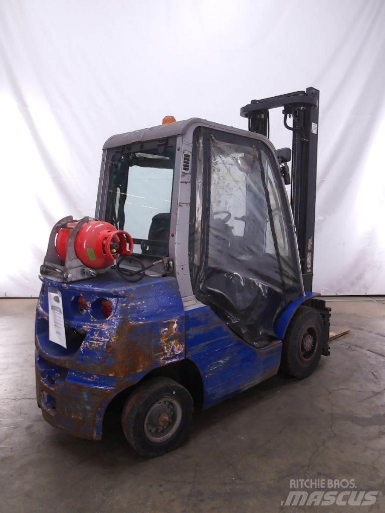 Cesab M325G LPG 지게차
