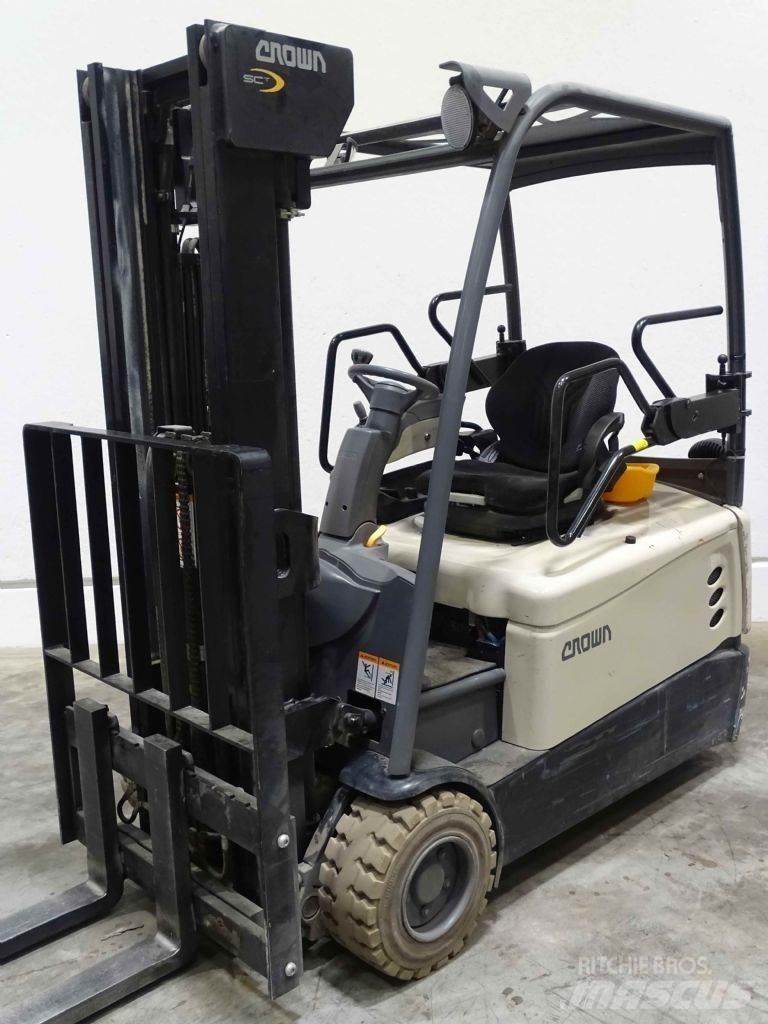 Crown SCT6060-2.0 전동 지게차