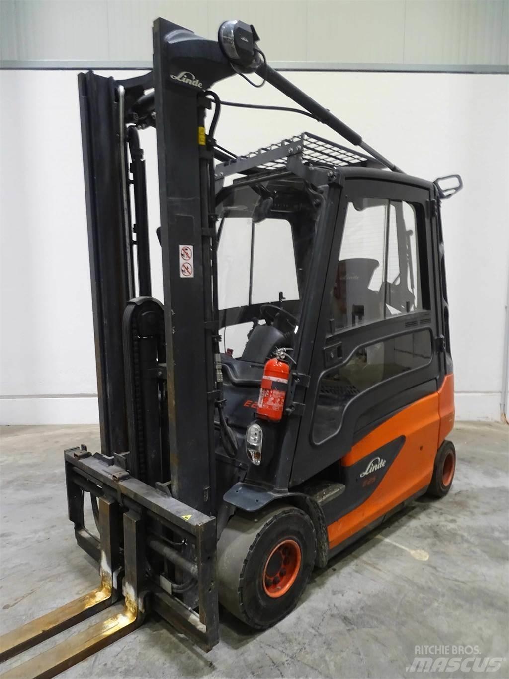 Linde E25L-01 전동 지게차