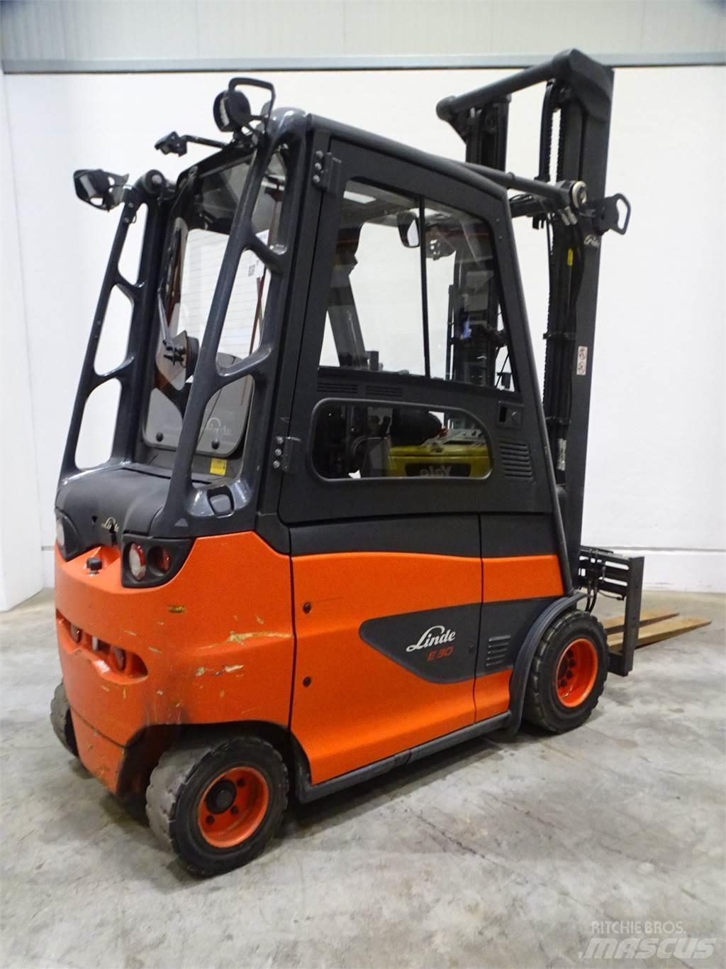 Linde E30H-01/600 전동 지게차