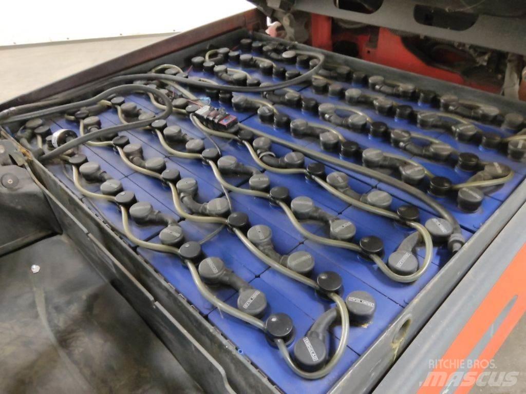 Linde E30L-01 전동 지게차