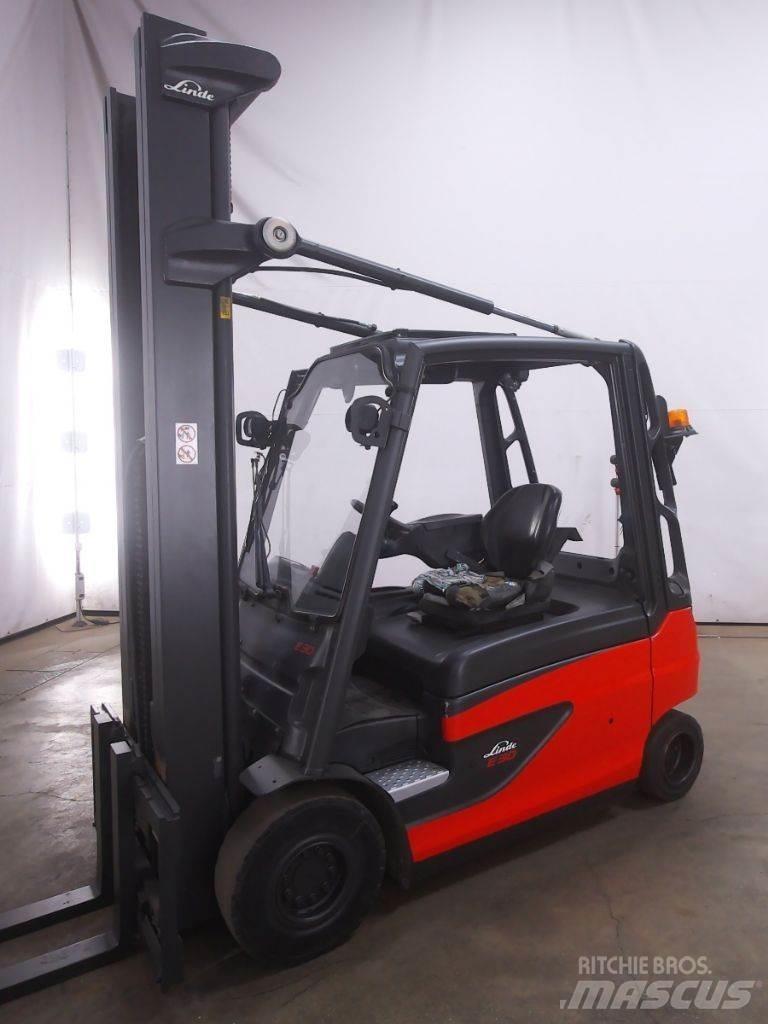 Linde E30L-01 전동 지게차