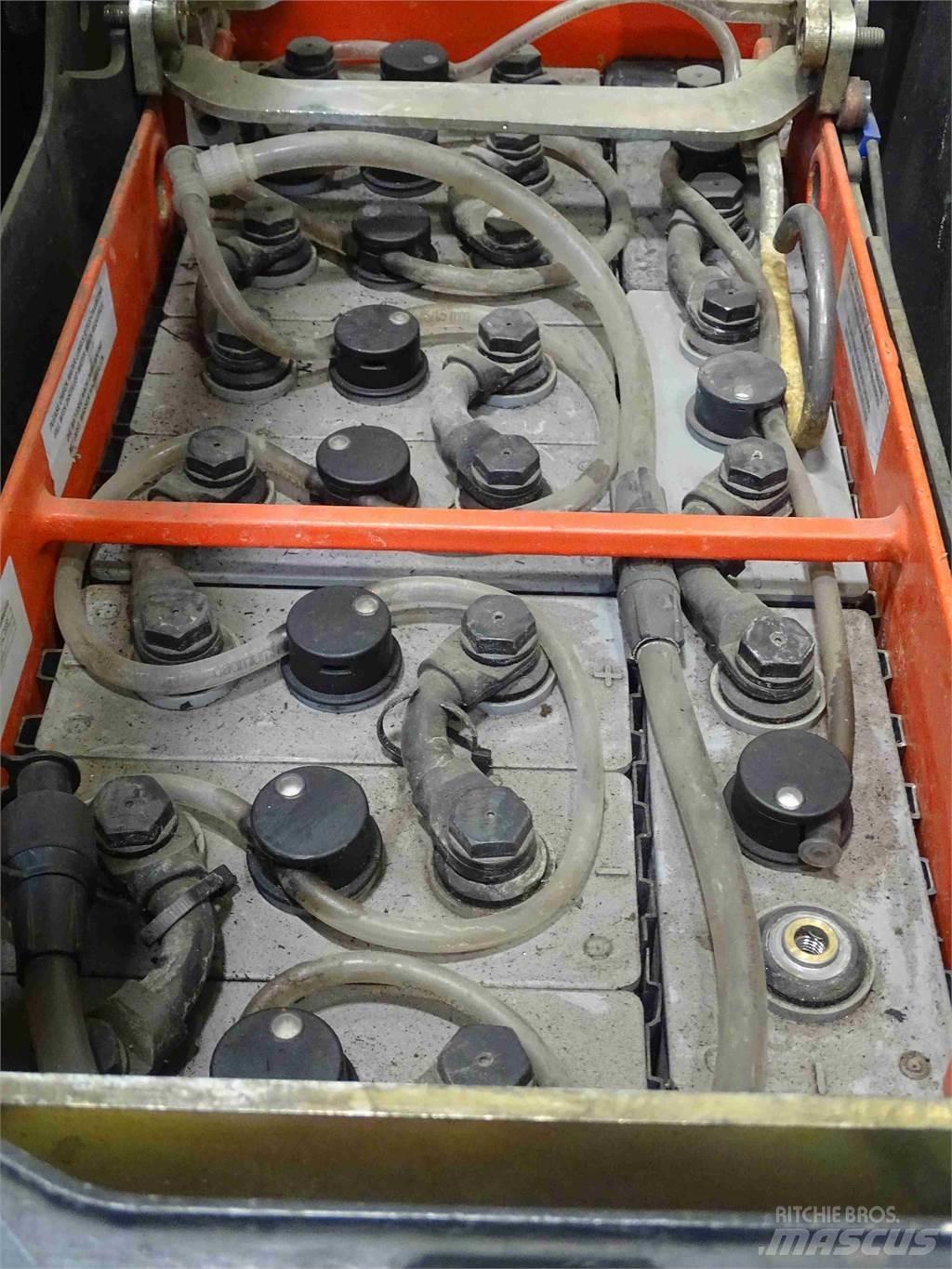 Linde L12LSP 포크리프트
