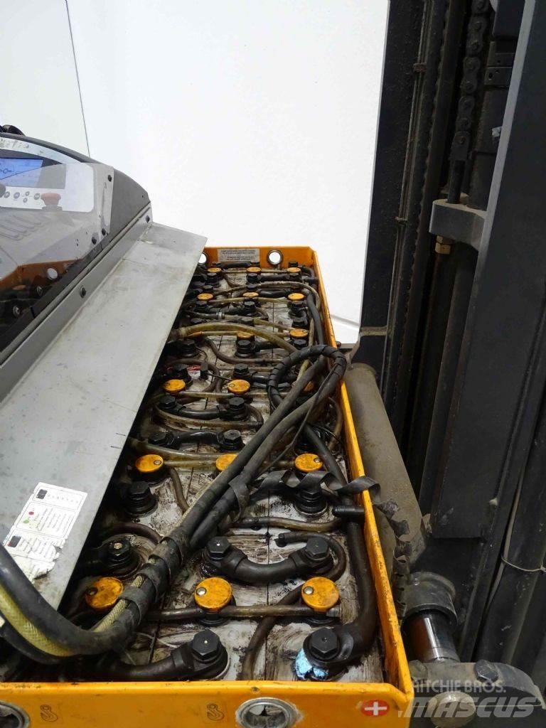 Still FM-X14 리치 트럭