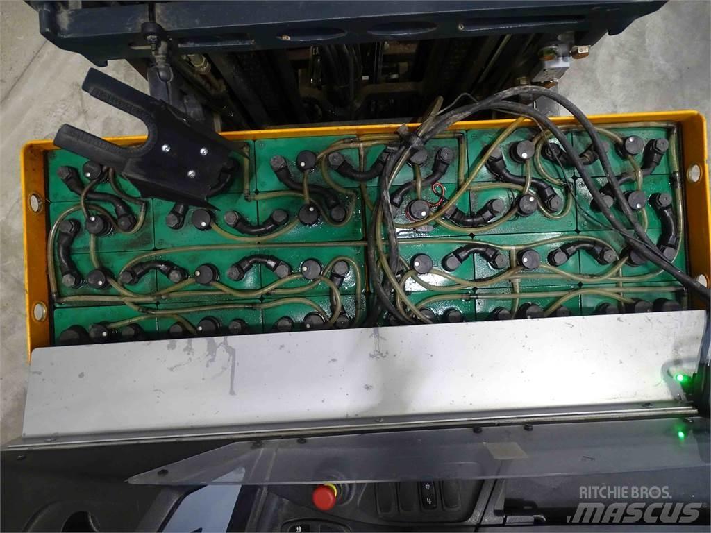 Still FM-X14 리치 트럭