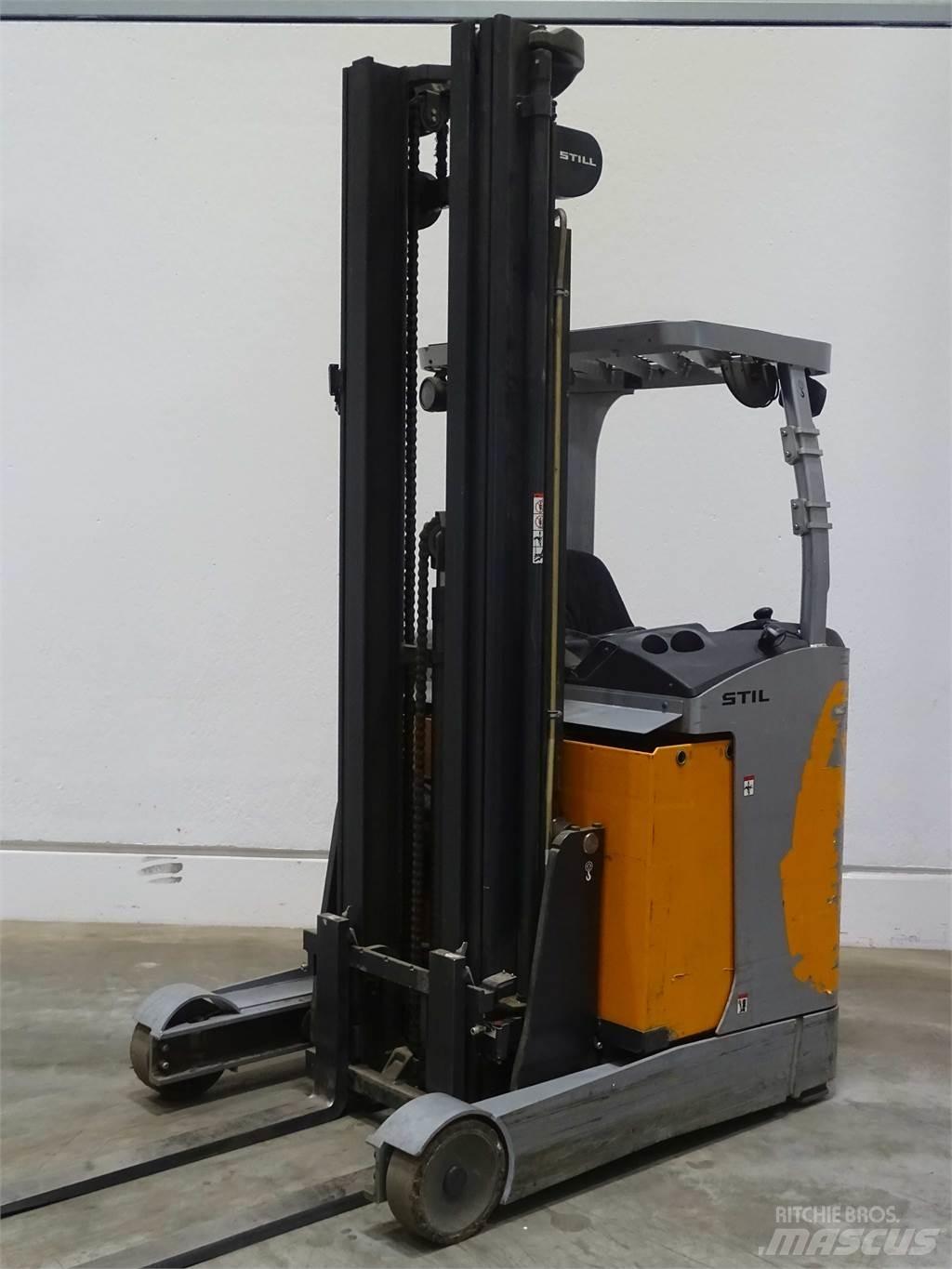Still FM-X14 리치 트럭