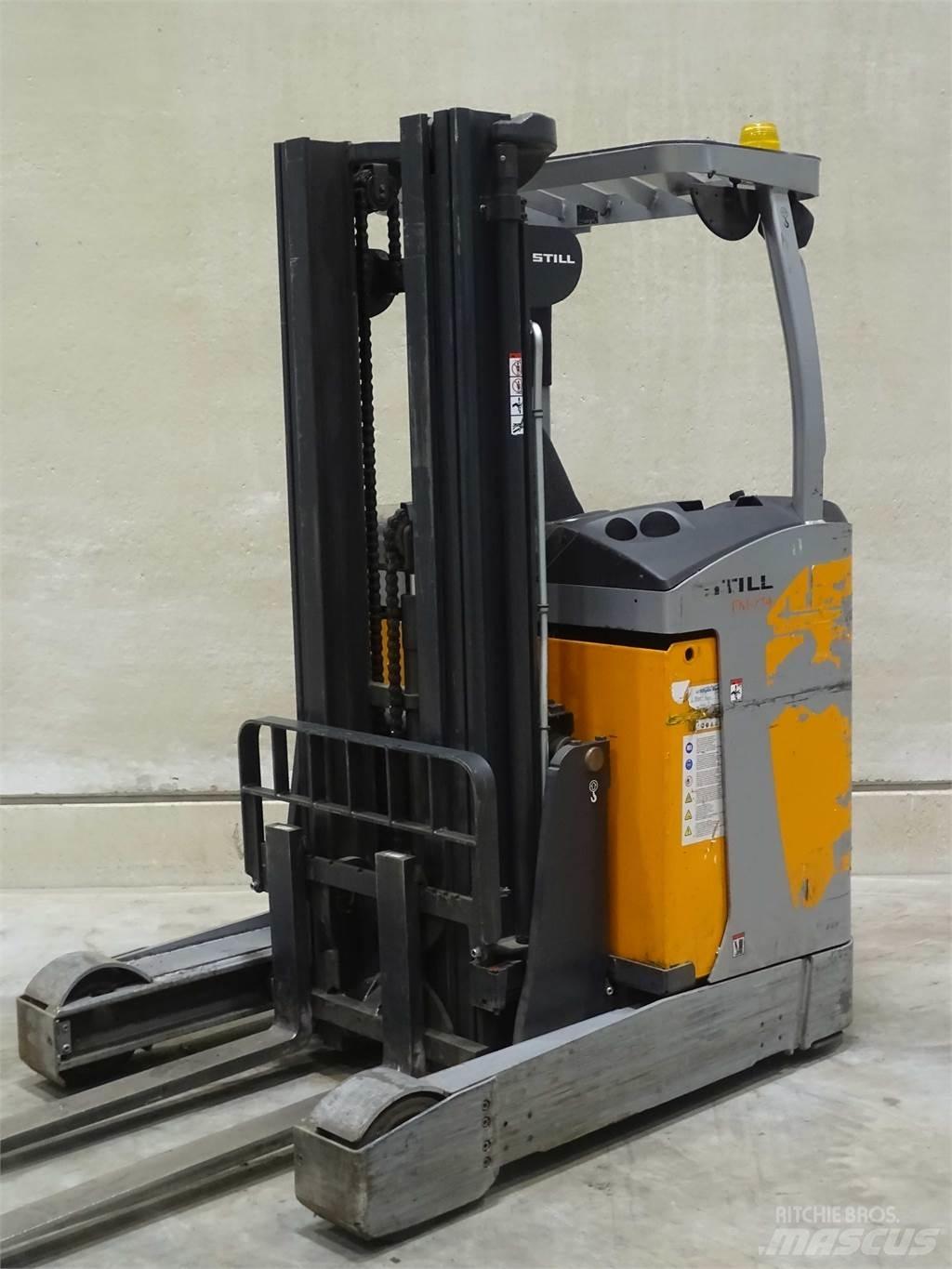 Still FM-X14 리치 트럭