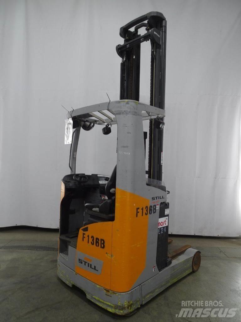 Still FM-X17 리치 트럭