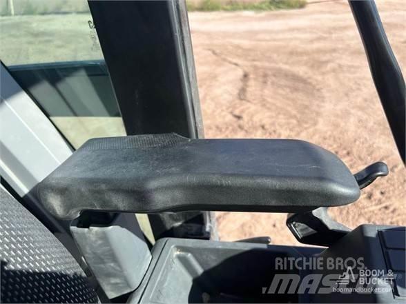 CAT 320 대형 굴삭기 29톤 이상