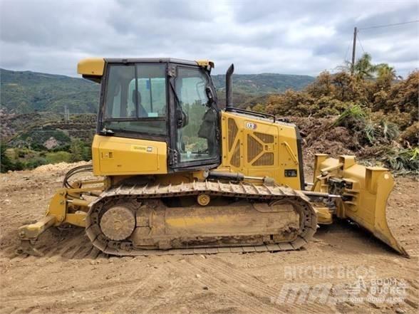 CAT D3 크롤러 도저