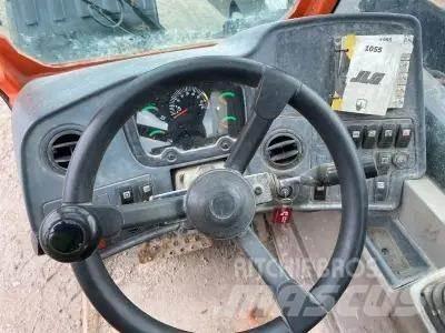 JLG 1055 텔러 핸들러