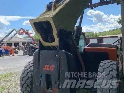 JLG 1255 텔러 핸들러