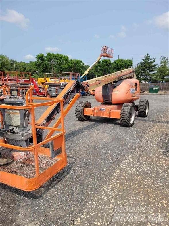 JLG 600AJ 관절형 전동이동 리프트