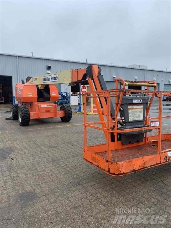 JLG 660SJ 견인식 전동이동 리프트
