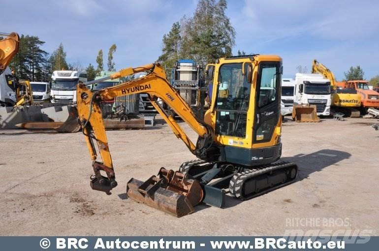Hyundai R25Z-9AK 소형 굴삭기 7톤 미만