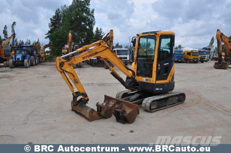 Hyundai R30Z-9AK 소형 굴삭기 7톤 미만