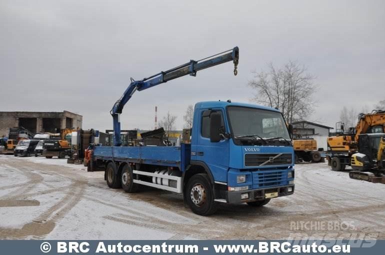 Volvo FM7 크레인 트럭
