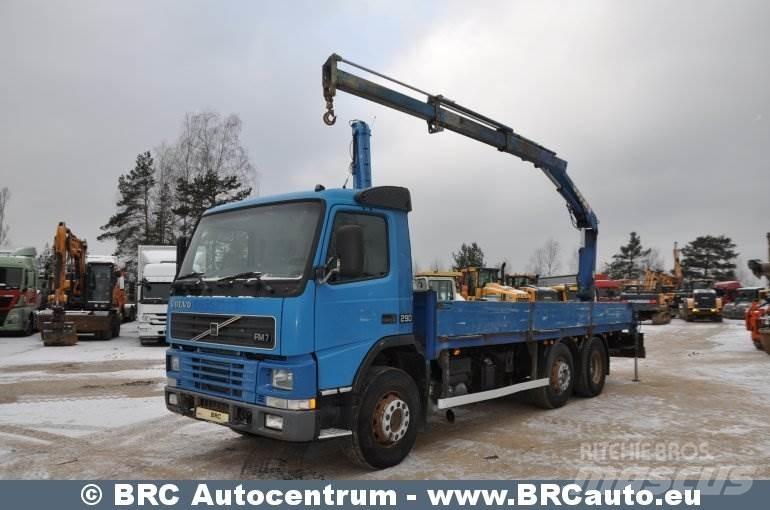 Volvo FM7 크레인 트럭