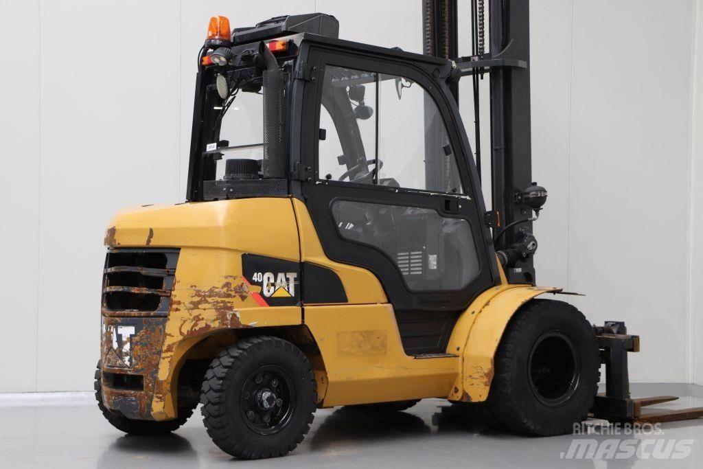 CAT DP40NT 디젤 지게차