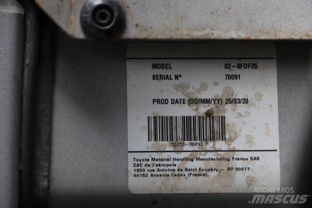 Cesab M325D 디젤 지게차