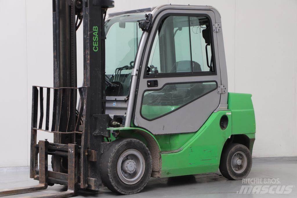 Cesab M325D 디젤 지게차