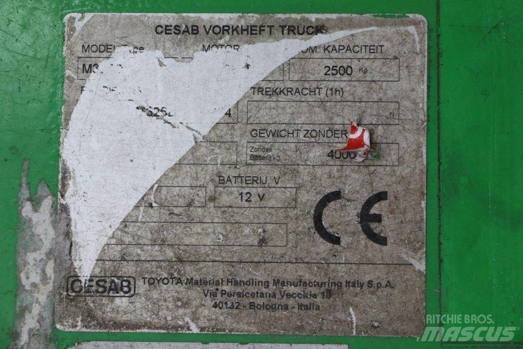 Cesab M325D 디젤 지게차