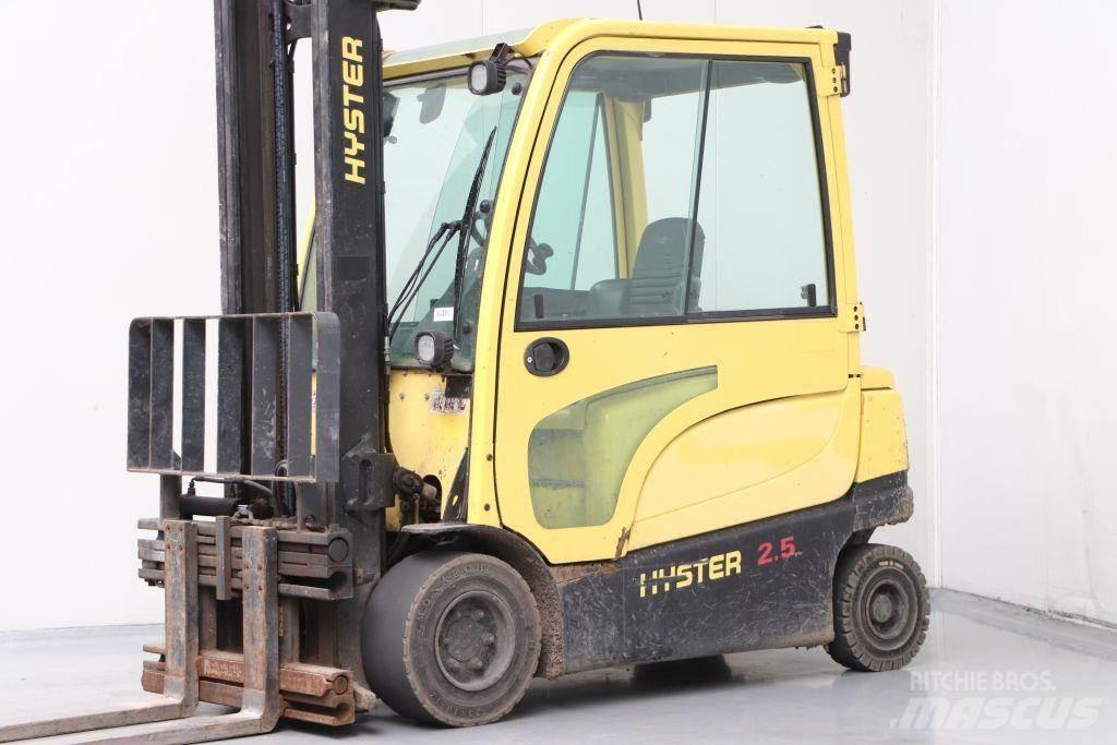 Hyster J2.5XN 전동 지게차